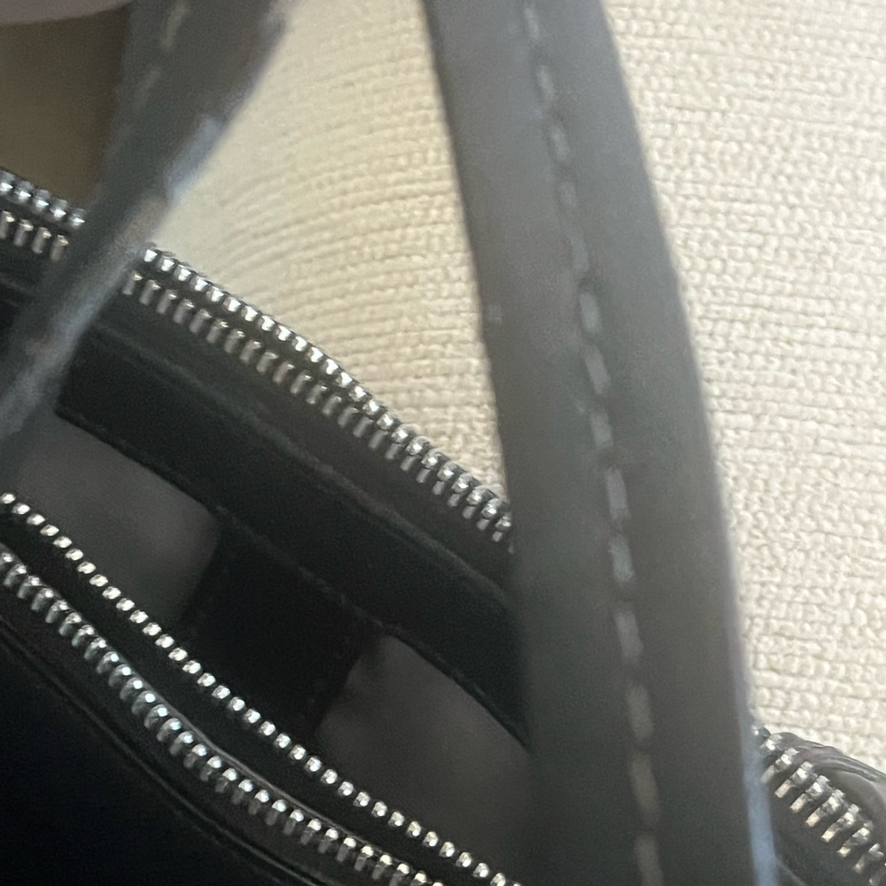 Authentic Coach Peyton Leather Double-zip Carryall. F25669 - Picture 15 of 15